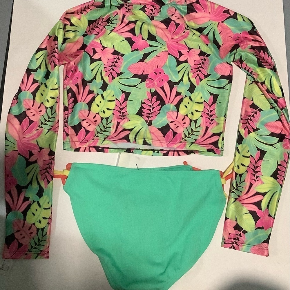 Cat & Jack Colorful Leaf Print Rashguard Set - Picture 2 of 5